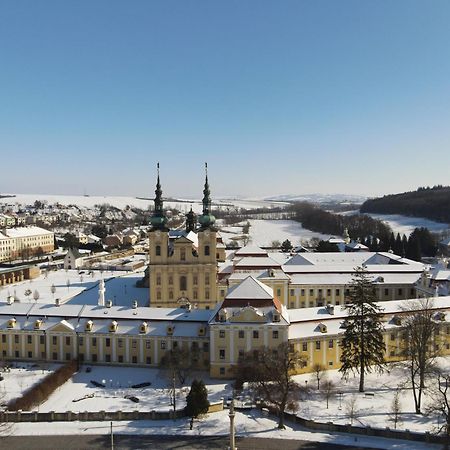 Salas-Dum Pro Spolecnou Dovolenou Az 11 Osob Экстерьер фото