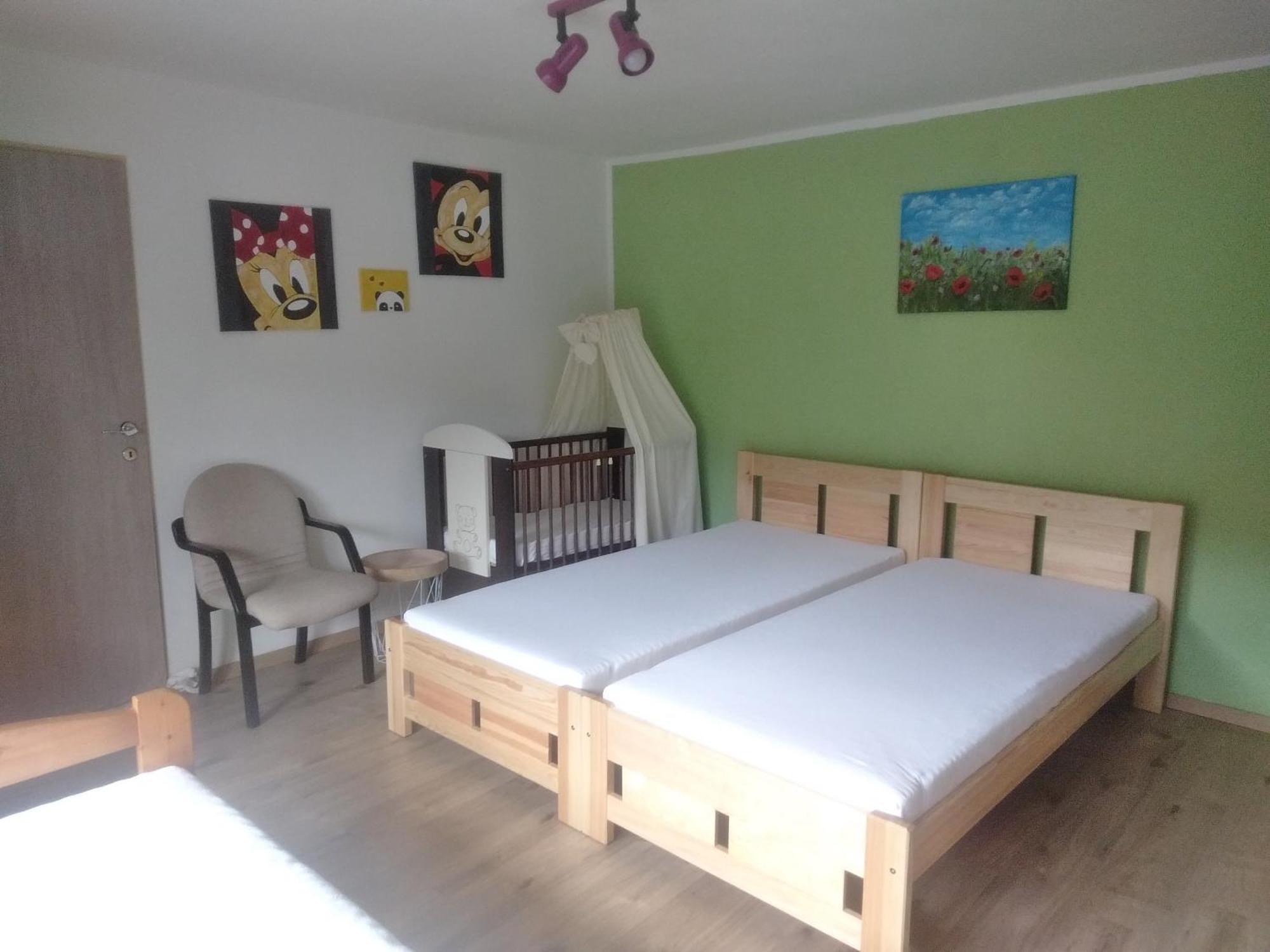 Salas-Dum Pro Spolecnou Dovolenou Az 11 Osob Экстерьер фото
