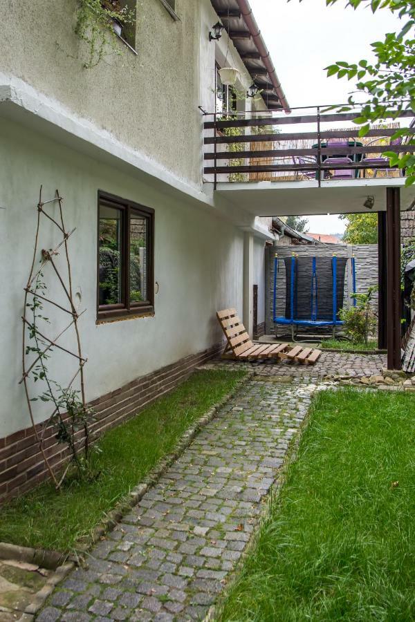 Salas-Dum Pro Spolecnou Dovolenou Az 11 Osob Экстерьер фото